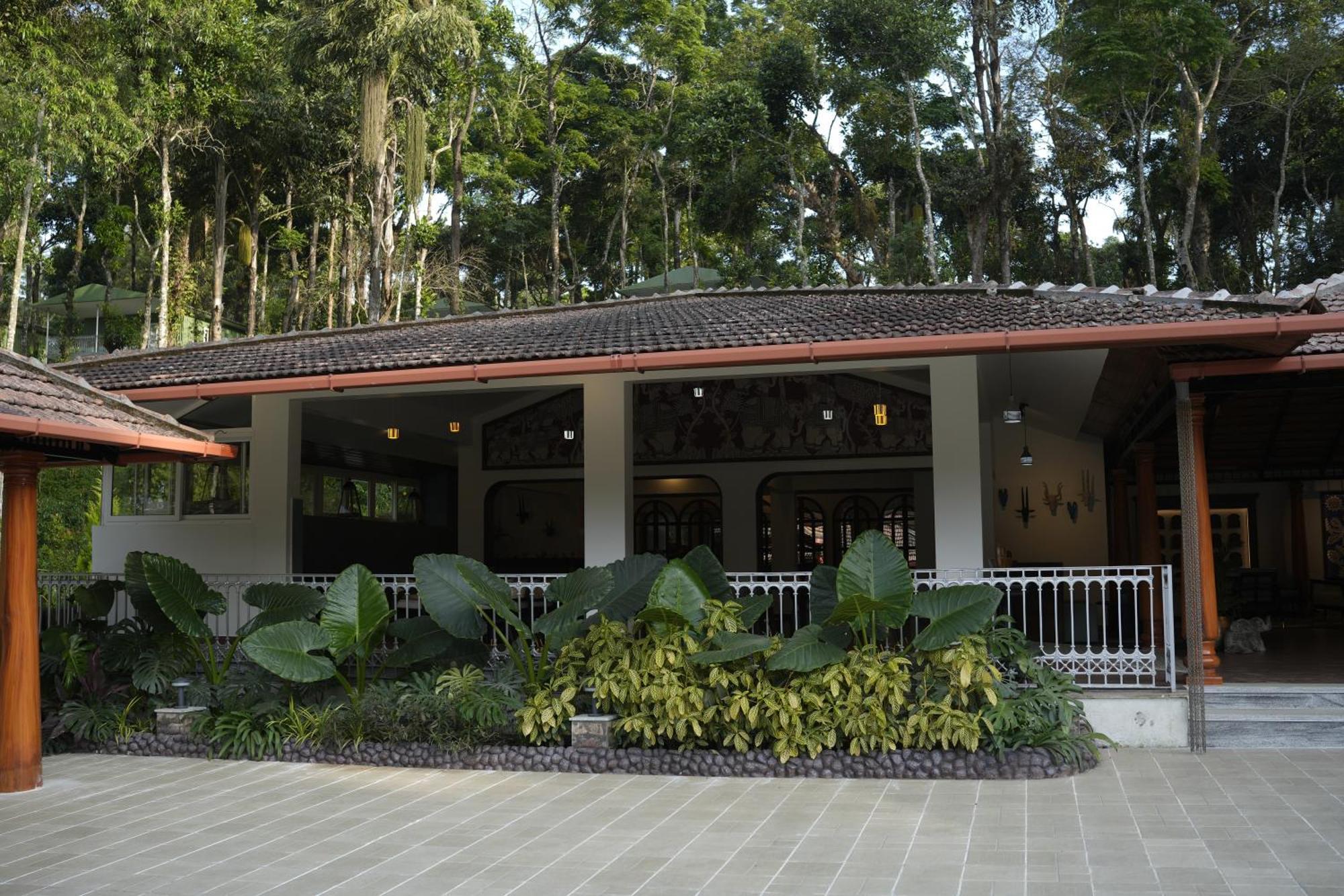 Regenta Resort Sakleshpur Ngoại thất bức ảnh